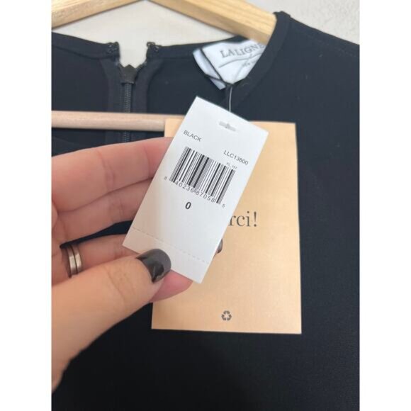 NWT La Ligne Short Fit Crew Neck Back Zip Flare Dolman Sleeve Dress Black Sz: 0 - Picture 5 of 7